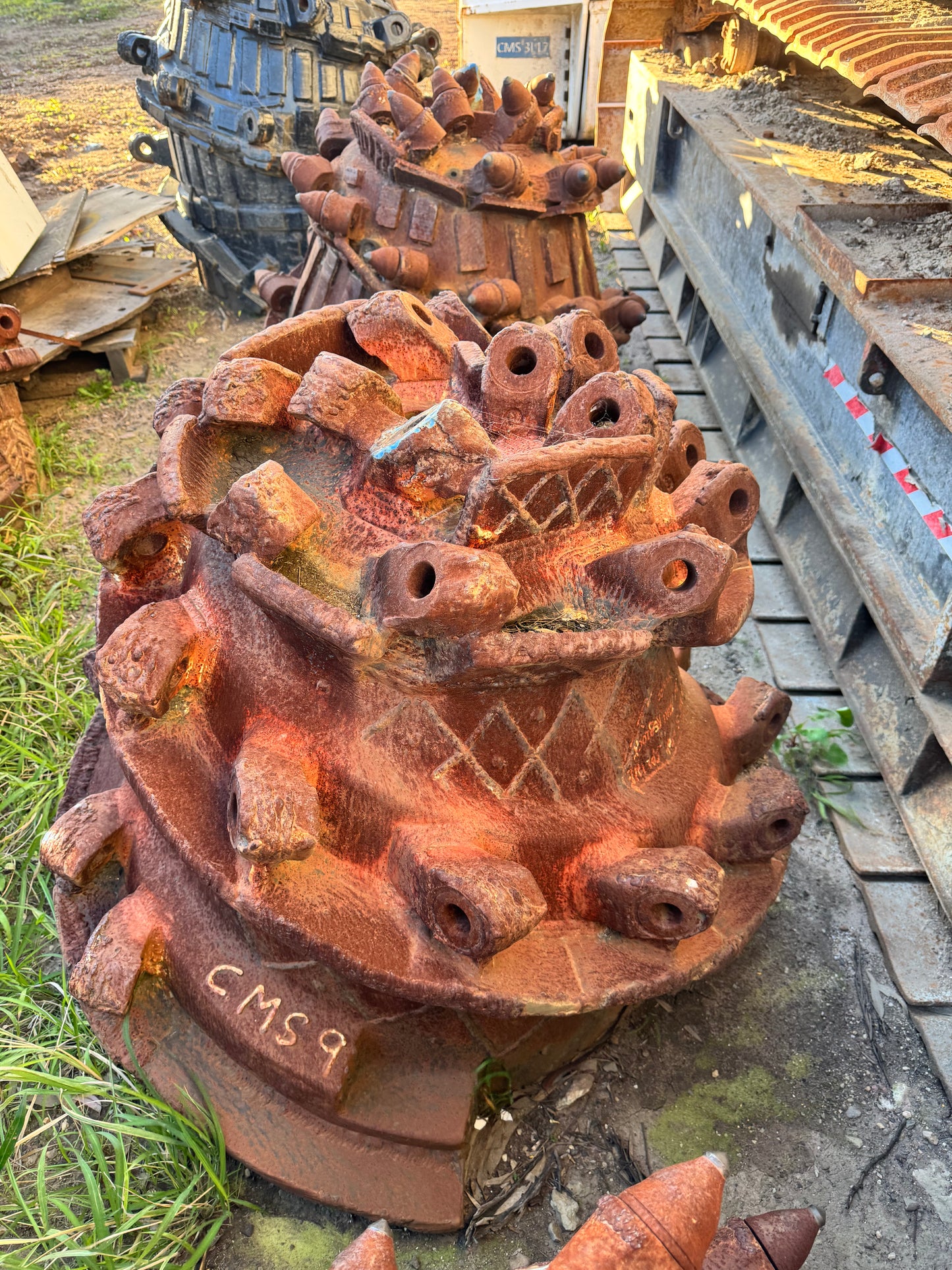 Mitsui S200 Road Header Cutter Head — OEM Part L2933738E (Used)